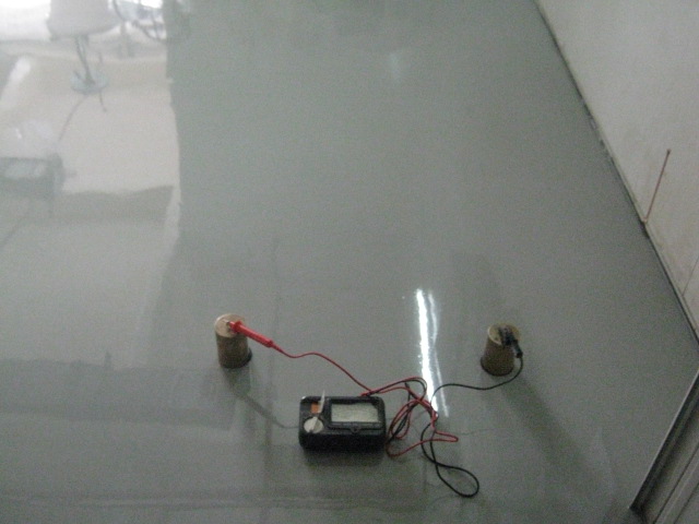 公司防静电地坪实地检测