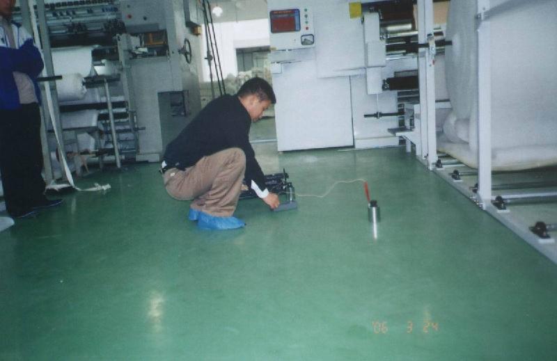 环氧树脂防静电平涂地坪