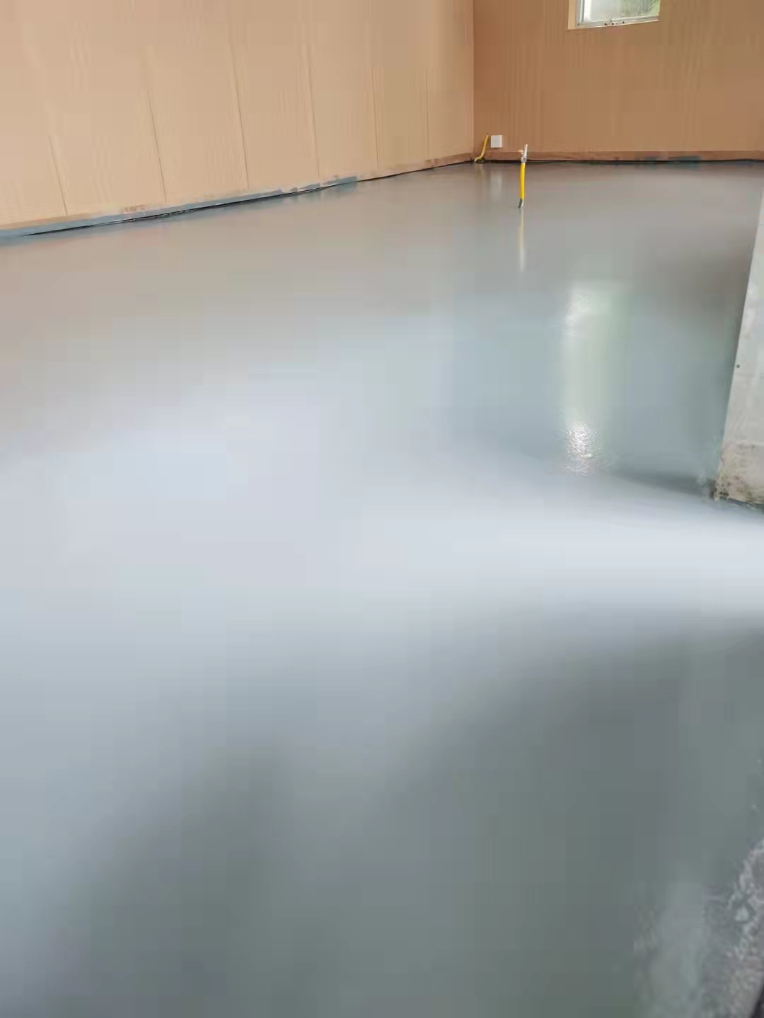 大学城一火锅店地坪漆完工