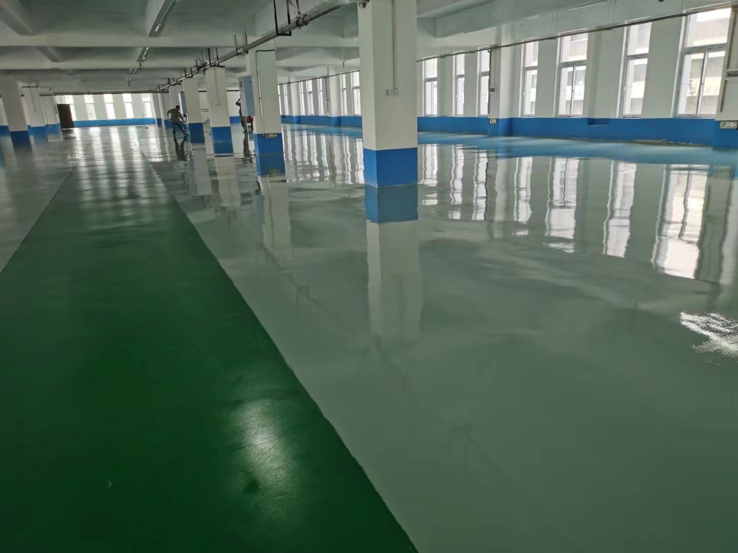 渝北联东u谷厂房地坪漆完工
